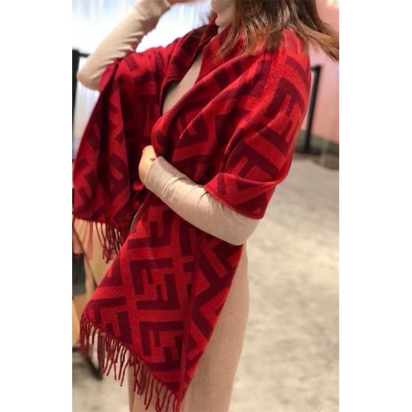 2025秋冬新作・ソフト質感ストール 人気急上昇 FENDI フェンディ スーパーコピー