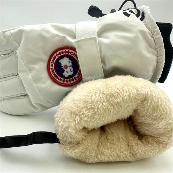2025秋冬マストバイ・明るい ホワイト 保温 カナダグース Canada Goose コピー 手袋