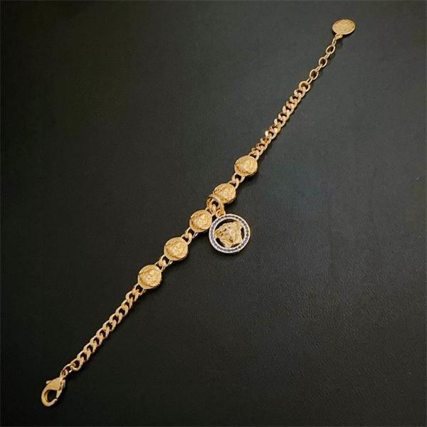 注目ヴェルサーチブレスレットスーパーコピー2025新作 Versaceアクセサリーアクセ カジュアルでも高級感