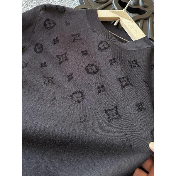 2025秋冬 保温性抜群 シックな風合い ブラック ニットトップス LOUIS VUITTON ルイヴィトン コピー 