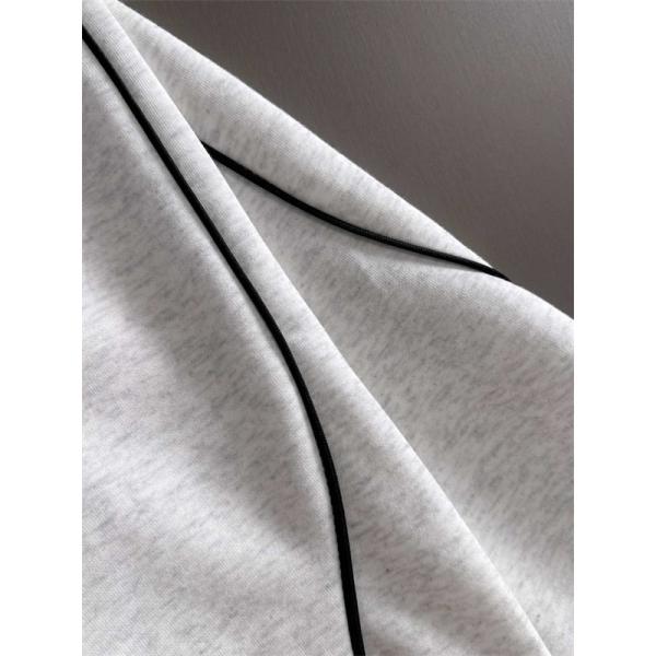 2025秋冬 暖か仕様 軽量シルエット ブラック LOUIS VUITTON ルイヴィトン コピー セットアップ 今季トレンド