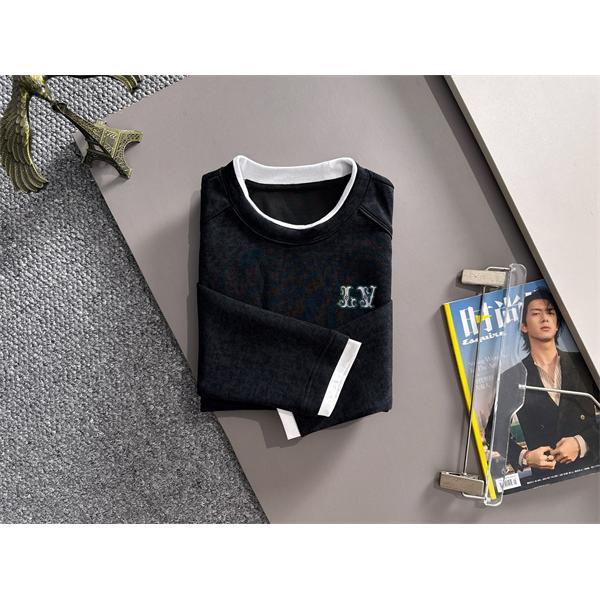 LOUIS VUITTON ルイヴィトン コピー 2025秋冬 速暖素材 モダン ブラック スウェット 今季必見アイテム