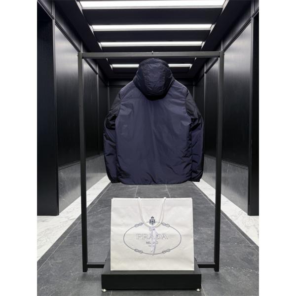 2025-2026最新☆Prada Re-Nylon プラダダウンジャケットコピーおしゃれ高級感抜群保温性抜群