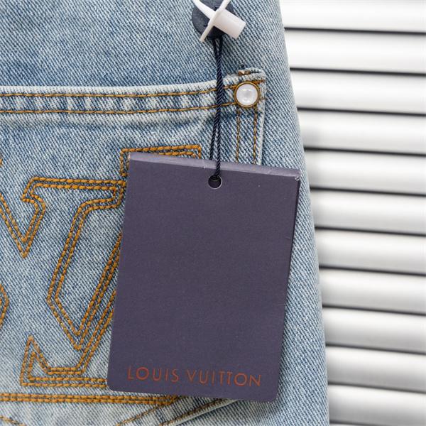 2025秋冬おすすめ ライトブルー 上品 透明感 ストレート LOUIS VUITTON ルイヴィトン コピー デニム