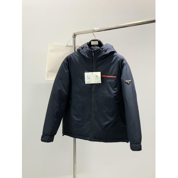☆大注目☆Prada プラダダウンジャケットコピー保温性抜群2025-2026流行秋冬トレンド上品
