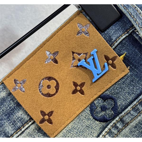 2025秋冬話題作・ネイビー 刺繍 LOUIS VUITTON ルイヴィトン コピー デニムパンツ トレンド最前線