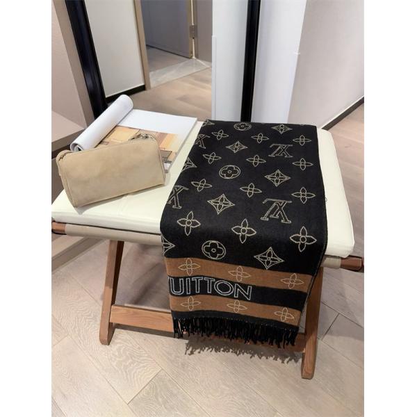 ブラック 2025秋冬話題・大人エレガンス LOUIS VUITTON ルイヴィトン コピー マフラー