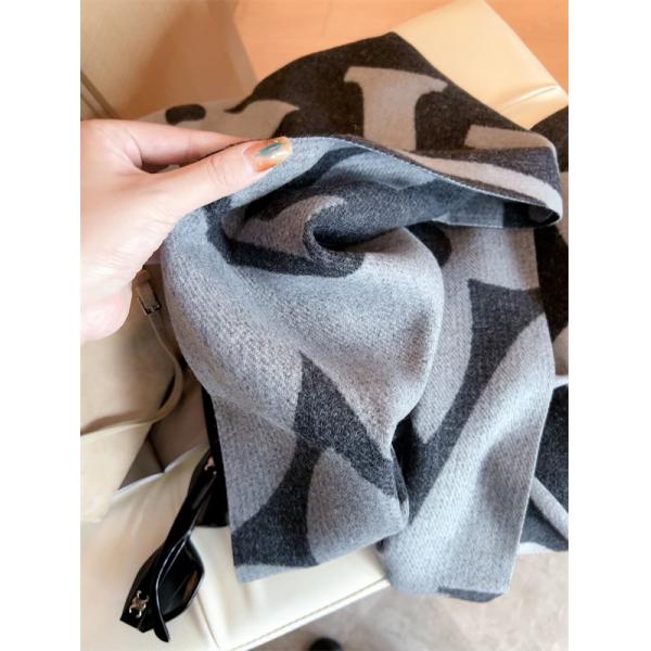 ブラック 2025秋冬推奨・魅力クラシック LOUIS VUITTON ルイヴィトン スーパーコピー マフラー