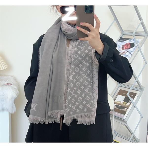 LOUIS VUITTON ルイヴィトン コピー ふんわり 2025秋冬人気・軽やかフェミニン マフラー