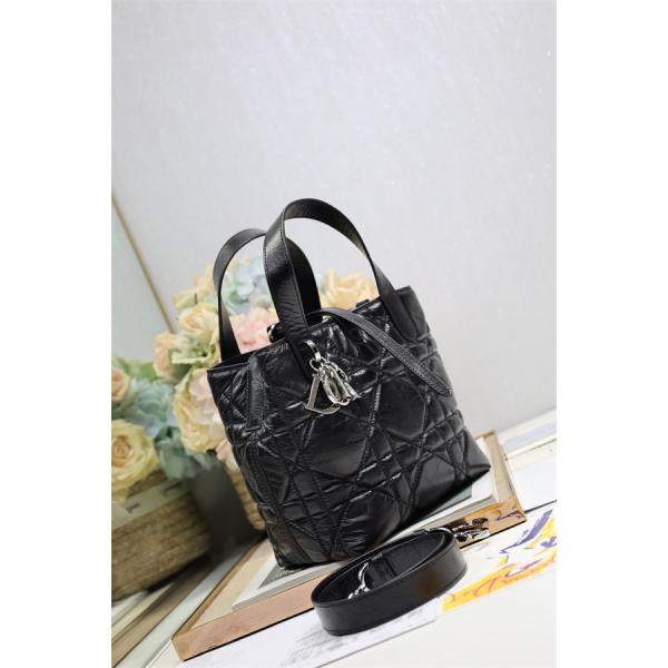 お洒落新作❤❤  ディオールハンドバッグコピーChristian Dior Paris  Toujours上質な一品