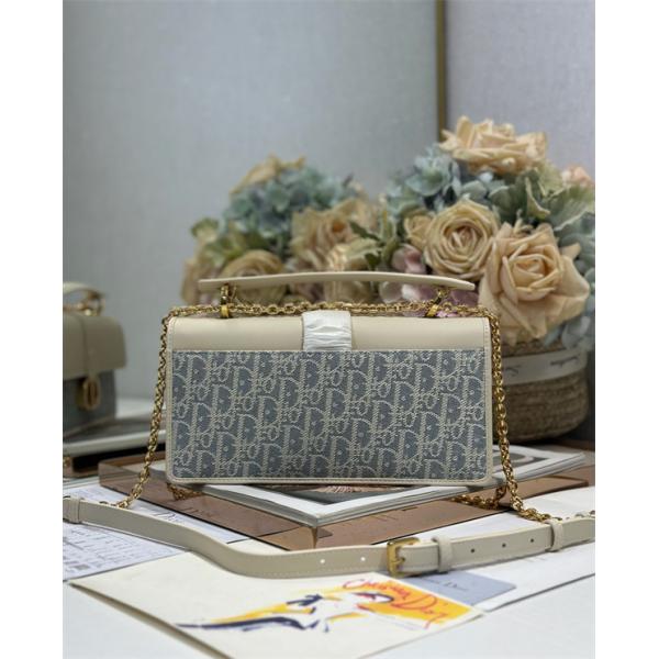 30 Montaigne Top Handle ☆ディオールショルダーバッグコピー☆ 新作レディースファッション逸品