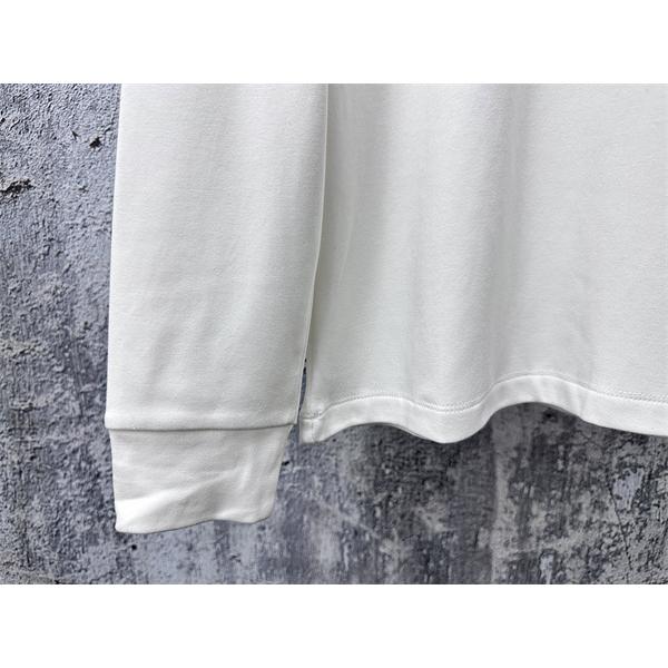  グッチ コピー 2025秋冬 トレンド ブラック GUCCI ロンT おしゃれ映え 人気上昇