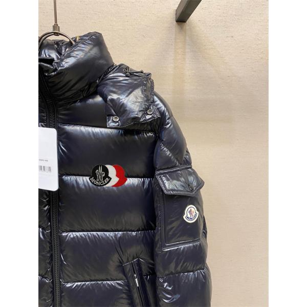 モンクレール コピー 2025秋冬 ブラック MONCLER ダウンジャケット トレンド最前線 おしゃれ  