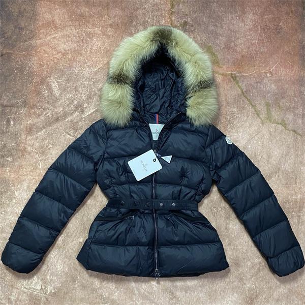 MONCLER 2025秋冬 ブラック 高級 ダウン 防寒 美ライン 人気 トレンド モンクレール コピー