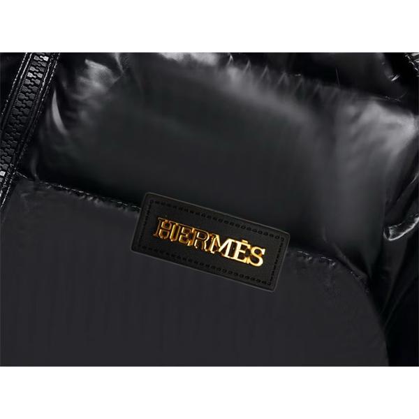 2025秋冬 オレンジロゴ 深色ブラック ダウンジャケット お洒落 トレンド注目 HERMES エルメス コピー