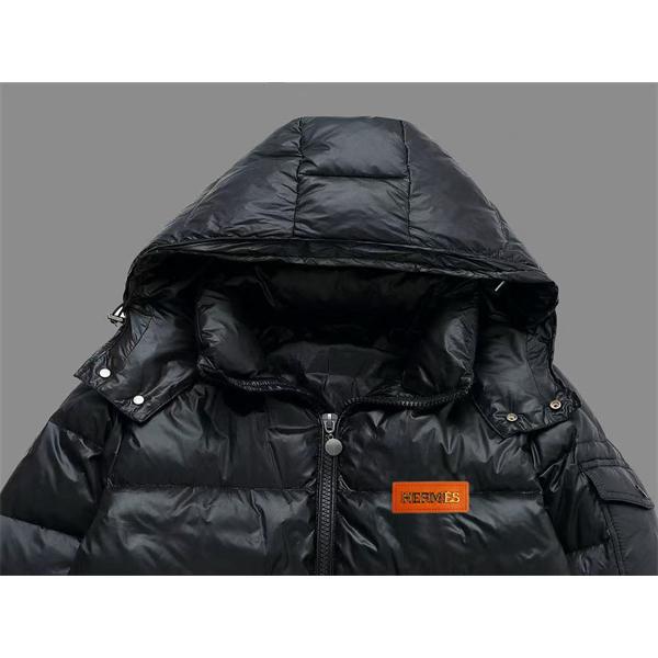 アイコニック HERMES エルメス コピー オレンジロゴ  ブラック ダウンジャケット メンズ 高級感 