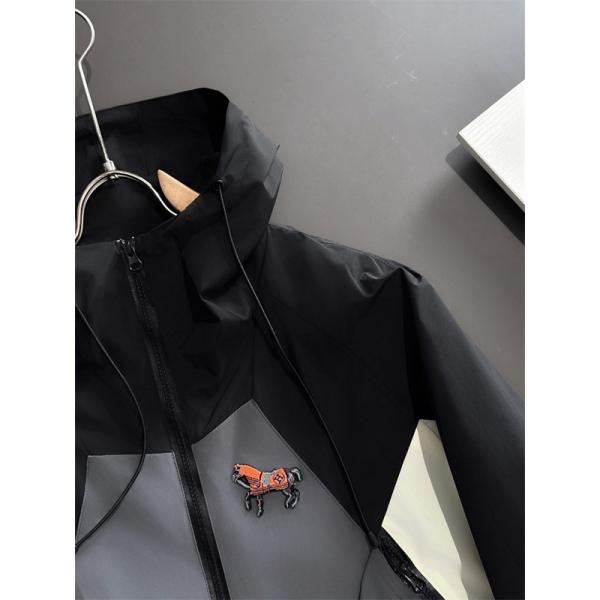 2025秋冬 機能性 ブラック×グレー HERMES エルメス コピー ジャケット 軽量スタイリッシュ