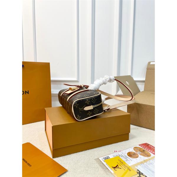 2025秋冬 クラシック ブラウン 人気急上昇 LOUIS VUITTON ルイヴィトン コピー ミニボストンバッグ