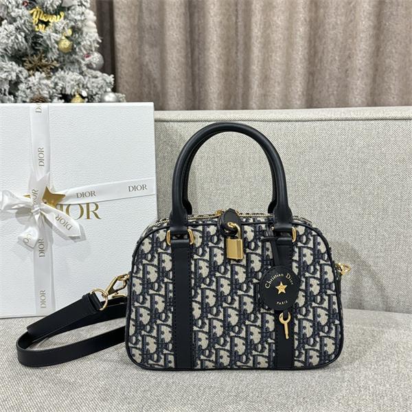 2025秋冬 ブルーグレー 人気急増 上質 収納便利 ミニボストンバッグ Dior ディオール 偽物