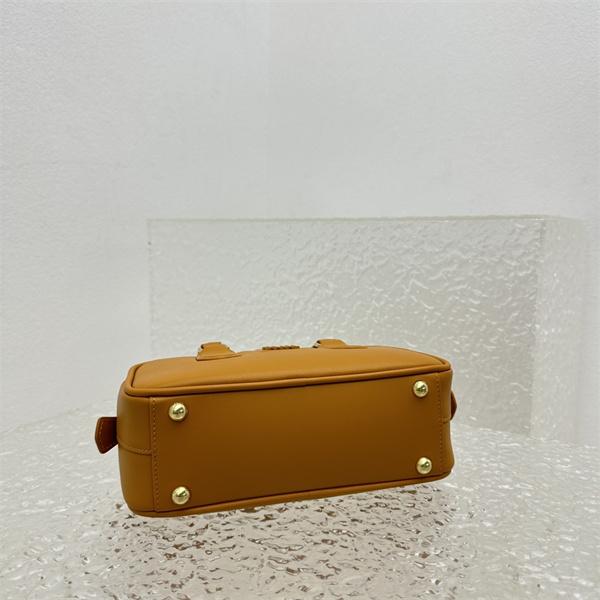 2025秋冬 ぬくもりマスタード 人気必須 ボストンバッグ MIUMIU ミュウミュウ スーパーコピー