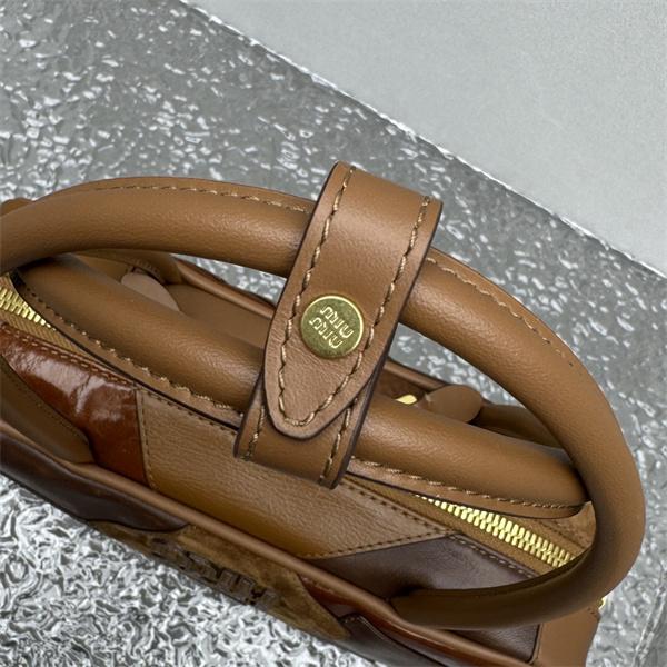 ほっこりブラウン 新作限定 こなれ感抜群 MIUMIU ミュウミュウ スーパーコピー ボストンバッグ