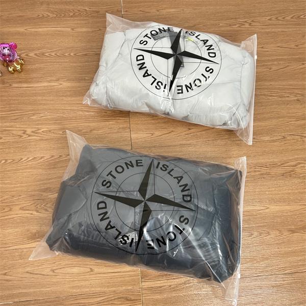 STONE ISLAND ストーンアイランド 偽物  光沢ブラック人気急増 ボリューム感 美シルエット ダウンジャケット