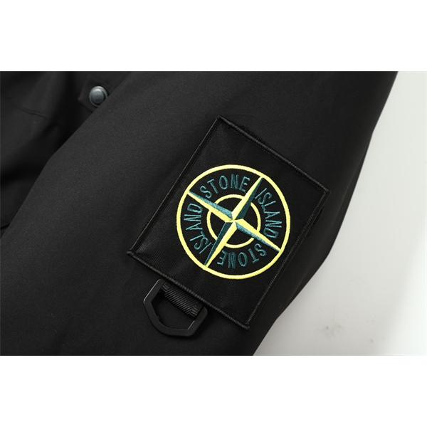 ブラック 高耐久素材 防風強化 ハイスペックフーデッド ダウンジャケット STONE ISLAND ストーンアイランド コピー 