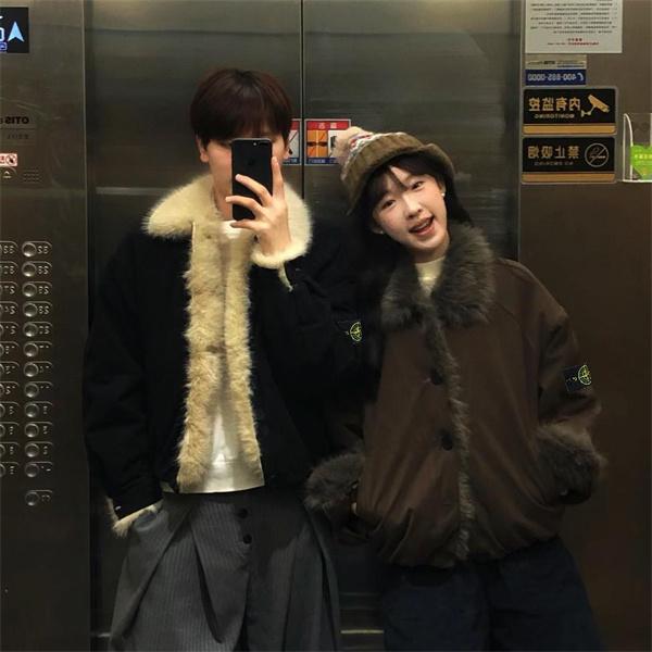 STONE ISLAND ストーンアイランド コピー  2025秋冬 ブラック 人気 ふんわり裏起毛 ジュアル ダウンジャケット