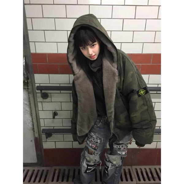 2025秋冬 ミリタリーカモ 新作話題 ソフト裏地  STONE ISLAND ストーンアイランド コピー  ダウンジャケット