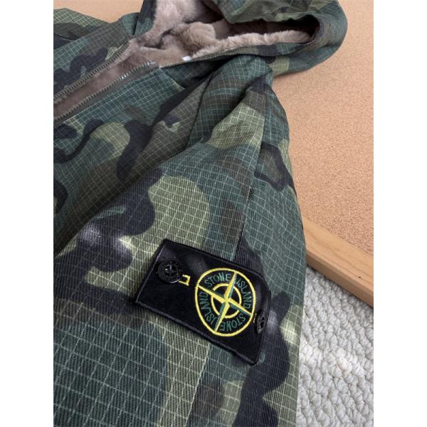 2025秋冬 ミリタリーカモ 新作話題 ソフト裏地  STONE ISLAND ストーンアイランド コピー  ダウンジャケット