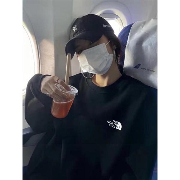 ふんわり ホワイト 新作急上昇 ゆったりリ THE NORTH FACE ザノースフェイス コピー パーカー