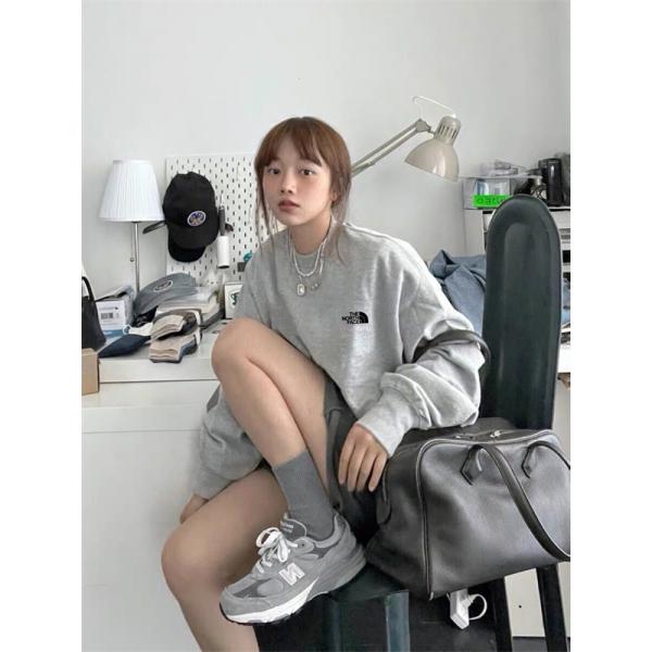 THE NORTH FACE ザノースフェイス コピー ナイトブラック 人気注目 背面ビッグロゴ カジュアル パーカー