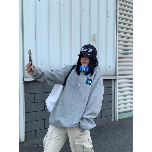 ブラック 検索人気 パープルロゴ ゆる感  パーカー THE NORTH FACE ザノースフェイス スーパーコピー