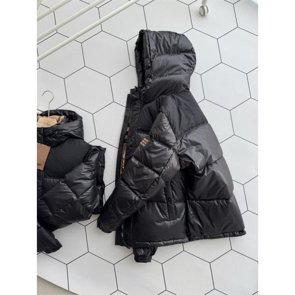 2025秋冬 ブラック 人気爆増 防寒ボリューム ダウンジャケット BURBERRY バーバリー 偽物