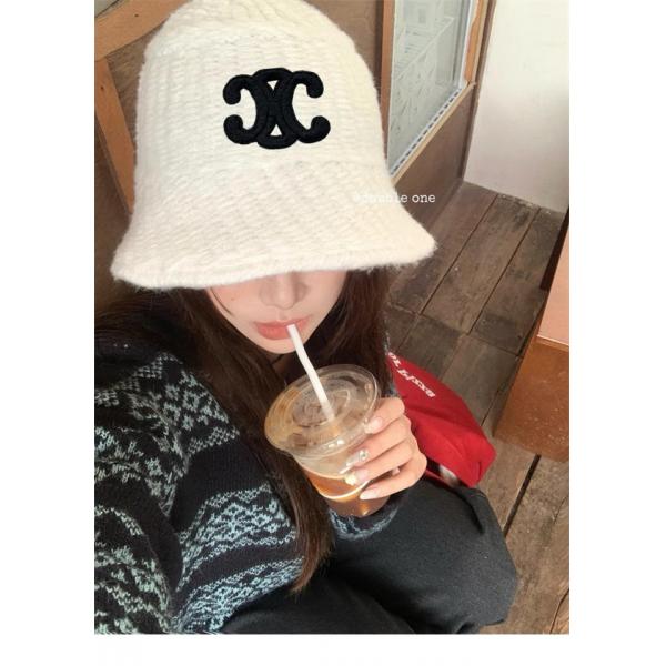 秋冬 人気急上昇 上品カジュアル 立体 CELINE セリーヌ コピー ニット帽  