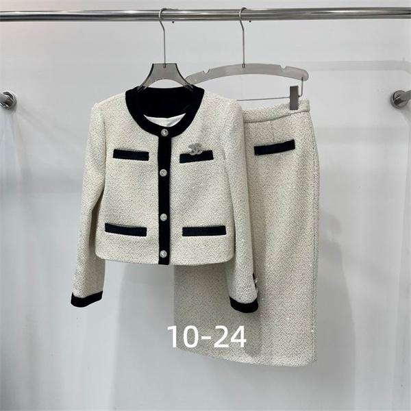 最新作❤❤シャネル セットアップコピー CHANEL 2点セットおしゃれコーディネート