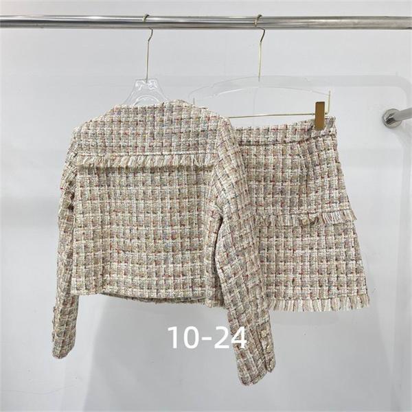 人気❤シャネルセットアップコピー CHANEL秋冬トレンドファッション入手困難2025-2026上品