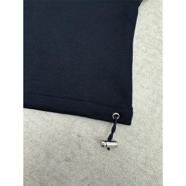 MIUMIU ミュウミュウ コピー 数量限定 モード系 ショート丈 ジャケット 秋冬対応