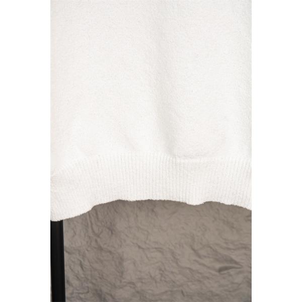 MIUMIU ミュウミュウ コピー 2025年秋冬 定番 上品 ポロニット 肌触り良好