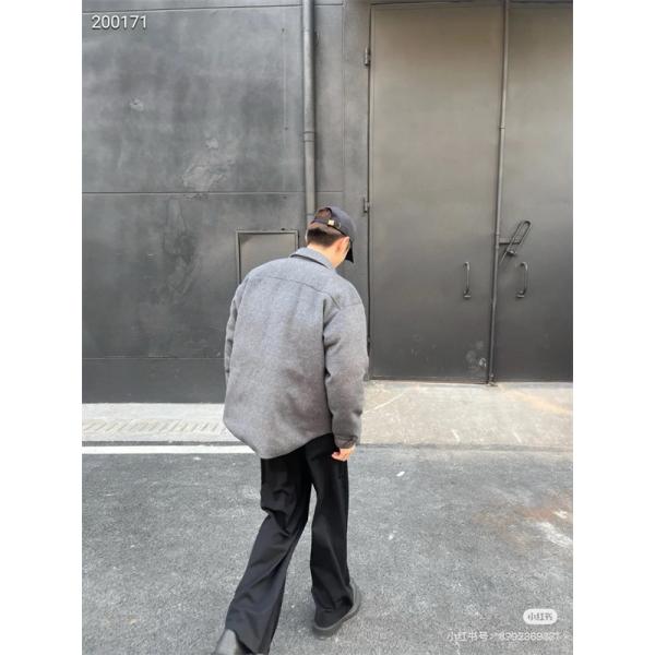 売れ筋 大人カジュアル ジャケット 保温仕様 MIUMIU ミュウミュウ スーパーコピー