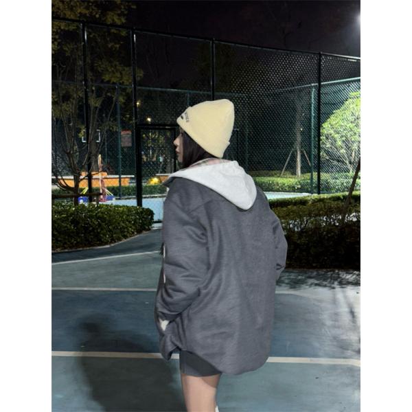 売れ筋 大人カジュアル ジャケット 保温仕様 MIUMIU ミュウミュウ スーパーコピー