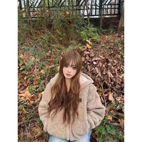 大人カジュアル ふんわりボア ベージュ フード付き MIUMIU ミュウミュウ コピー ジャケット