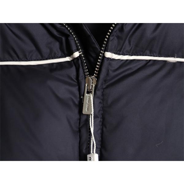 MIUMIU ミュウミュウ コピー 2025秋冬 防寒重視 スポーティー ネイビー ダウンジャケット