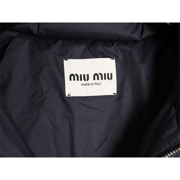 MIUMIU ミュウミュウ コピー 2025秋冬 防寒重視 スポーティー ネイビー ダウンジャケット