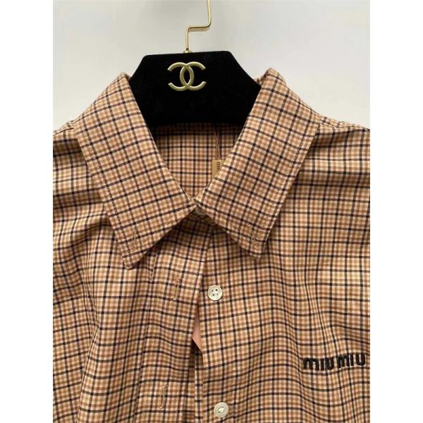 MIUMIU ミュウミュウ コピー 2025秋冬 クラシック 上品チェック ベージュ シャツ 定番