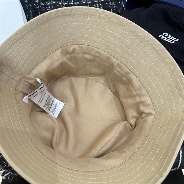 2025秋冬 軽やかコーデ ロゴデザイン MIUMIU ミュウミュウ コピー バケットハット