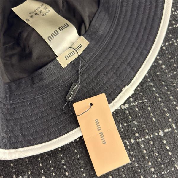 2025秋冬 防寒対策 使いやすい ロゴ入り バケットハット MIUMIU ミュウミュウ 偽物