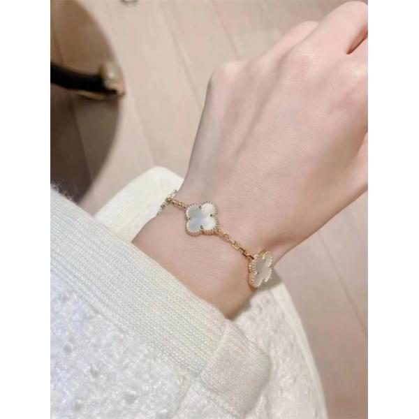 ブレスレット ホワイト シェル調 ゴールド 定番 クラシカル VCA ヴァン ヴァン クリーフ＆アーペル スーパーコピー