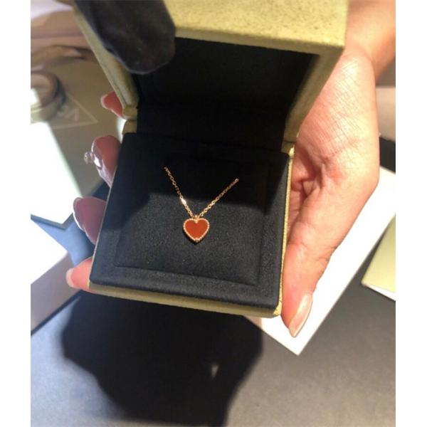 VCA ヴァン ヴァン クリーフ＆アーペル コピー ブレスレット ネックレス レッド ゴールド 可愛い キュート ギフト向け