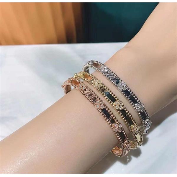 期間限定 重ね付け ゴールド シルバー モード系 注目 VCA ヴァン ヴァン クリーフ＆アーペル スーパーコピー